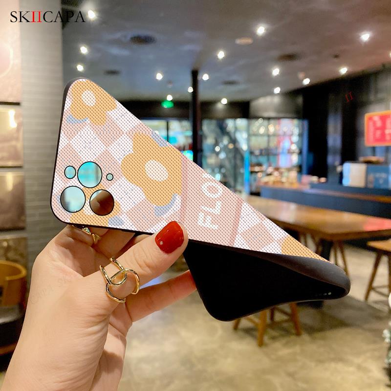 Vintage Flower Wrist Strap Case For Samsung M54 M14 M20 M53 M23 M33 Stand Holder Soft TPU Cover For Galaxy A54 A34 A24 A14 A04
