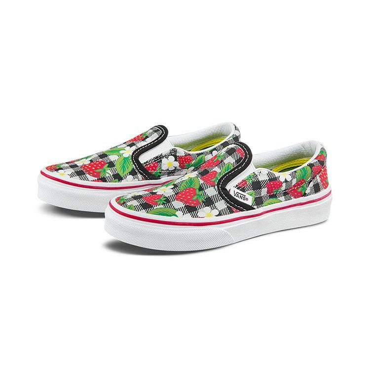 Vans Strawberry Print Casual Low-Top Kids Skate Shoes Kids sneaker Black White VN0A7Q5GARU