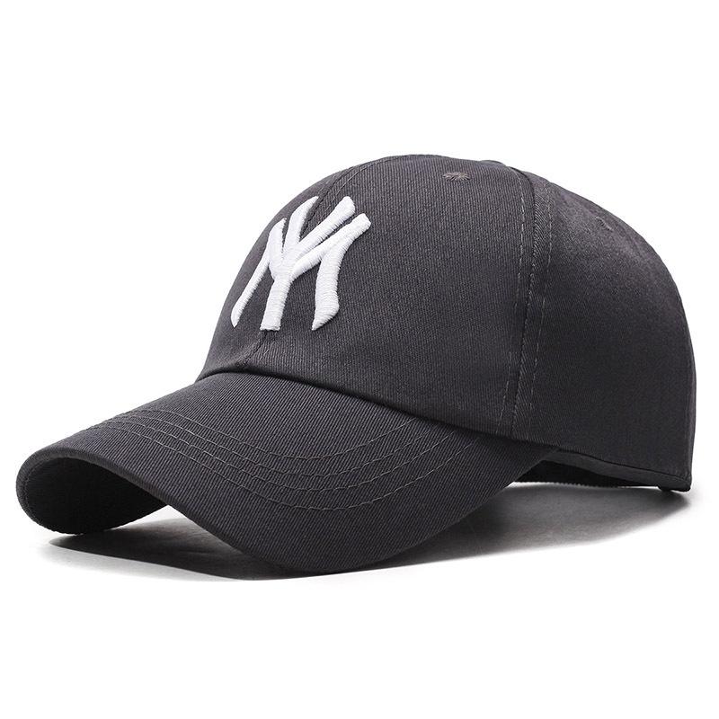 Baseball cap Men's and women's four seasons classic hat Casual fashion versatile outdoor breathable sports letter cap