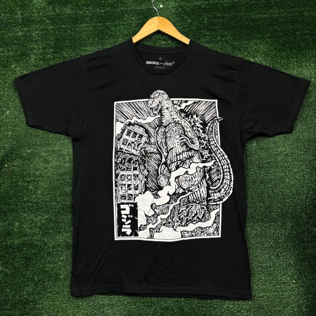 Vertebrae33 X Godzilla King of the Monsters T-Shirt Size Large