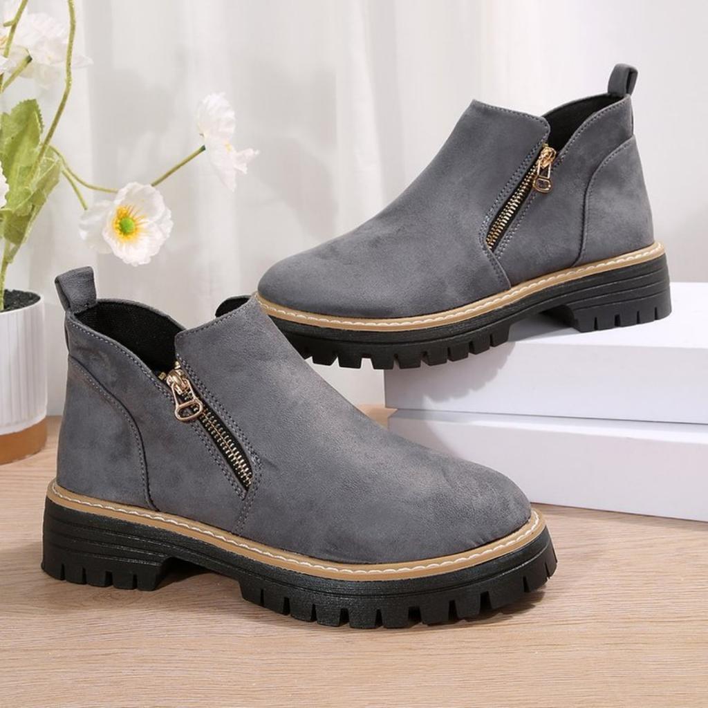 Large Casual Short Boots for Women, High Top Casual and Fashionable Short Boots for Women In Autumn and Winter, Casual Single Shoes for Women