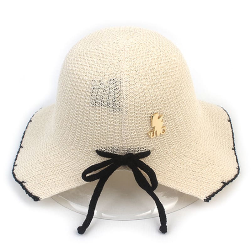 Universal Chemistry Summer Ivory Backopen Long Bucket Hat