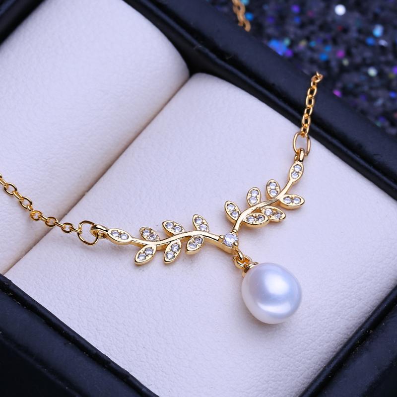 LSOOYH Natural Freshwater Cultured Pearl Necklaces For Women Girl Classic Gold Color Pendant Clavicle Chain Birthday Gift Wholesale