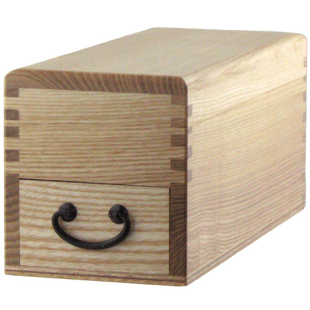 Nagao Bonito Shaver and Bonito TAMO Made in Japan Tsubame-Sanjo Box, (Katsuobushi), Small, 23.8cm,