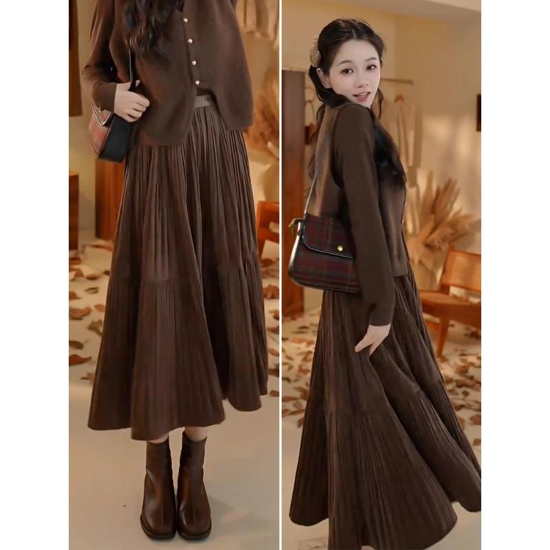 Gonna midi elegante a vita alta, linea ad A, da donna, Autunno/Inverno 2025, Ampio svaso, Design modellante.