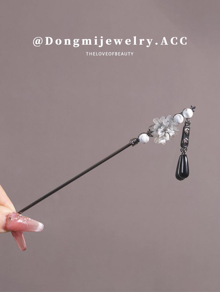 Red Moon Chinese Rose Tassel Hairpin for Updo - Hanfu Style