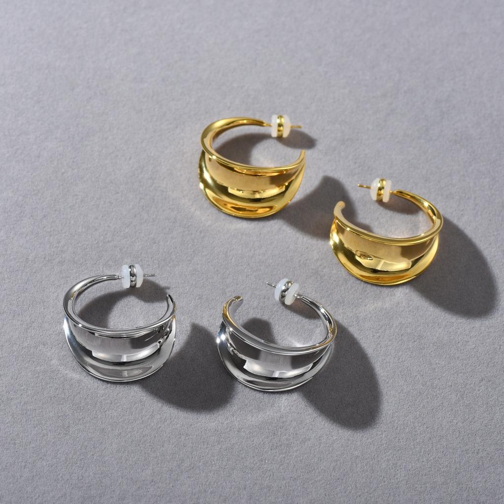 High-Class Temperament, Atmospheric Exaggeration, C-Type Copper-Plated 18K Real Gold S925 Silver Needle Earrings, Unique Personality, Light Earrings