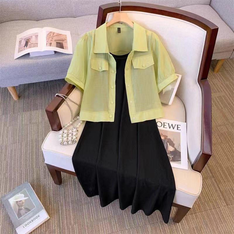 Curvy Girls' Plus Size Hong Kong Style Two-Piece Dress: Short Sleeve Cardigan & Camisole for a Slimming, Stylish Look