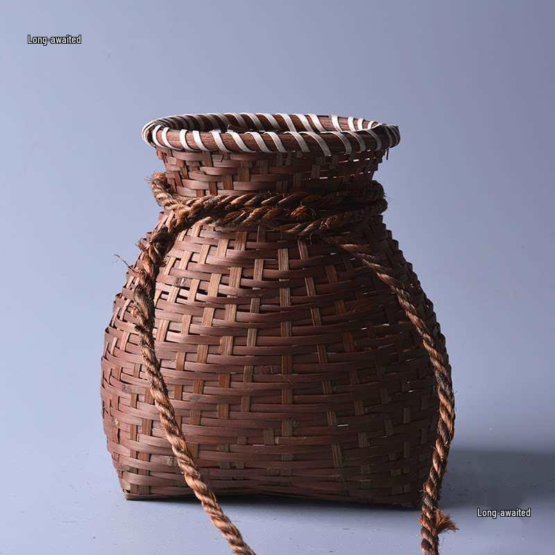Handmade Small Bamboo Woven Basket for Tea Picking, Storage, or Artistic Dance Performance