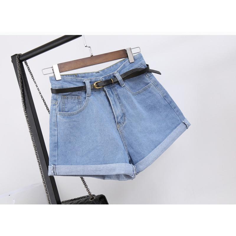 Summer High-waisted Denim Shorts for Women with Loose Hems, Wide Legs and Raw Edges