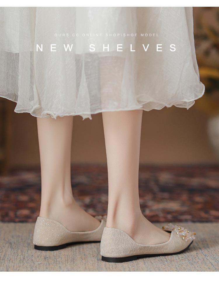 2025 Rhinestone Bridal Flat Shoes for Women - Comfortable Low-Cut Design, Suitable for Xiuhe Wedding Dresses, Ideal for Pregnant Brides.