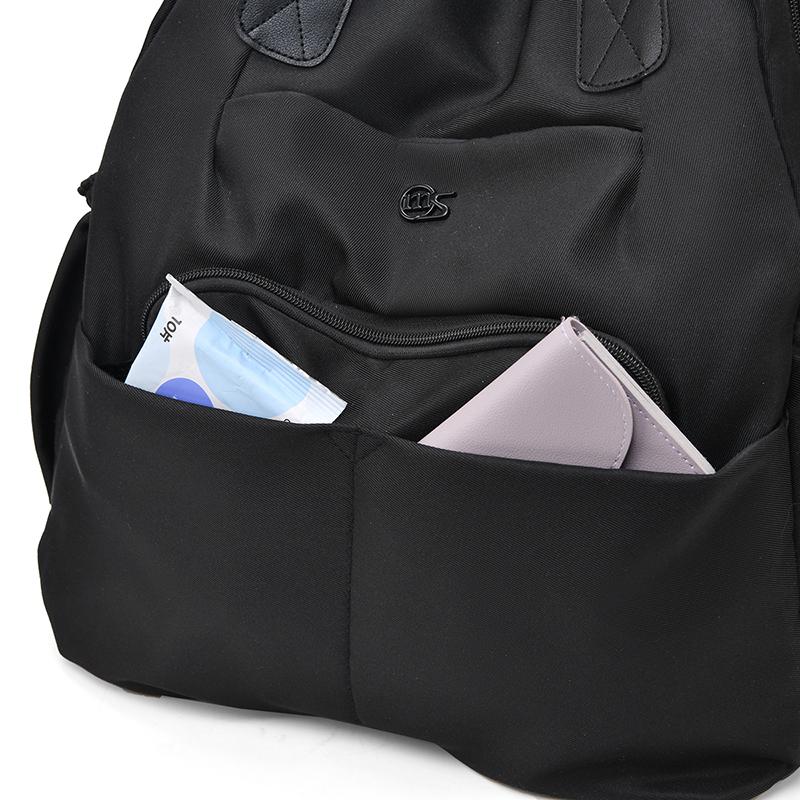 Fashionable Lightweight Backpack with Multiple Carrying Styles and Spacious Compartments for Daily Use