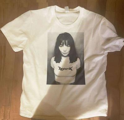 Halloween | Bianco Nero Bjork | Maglietta unisex per adulti