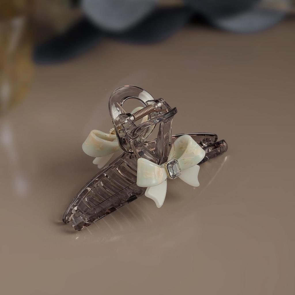 Translucent Acrylic Bow Claw Hair Clip - Stylish and Gentle Accessory for Women