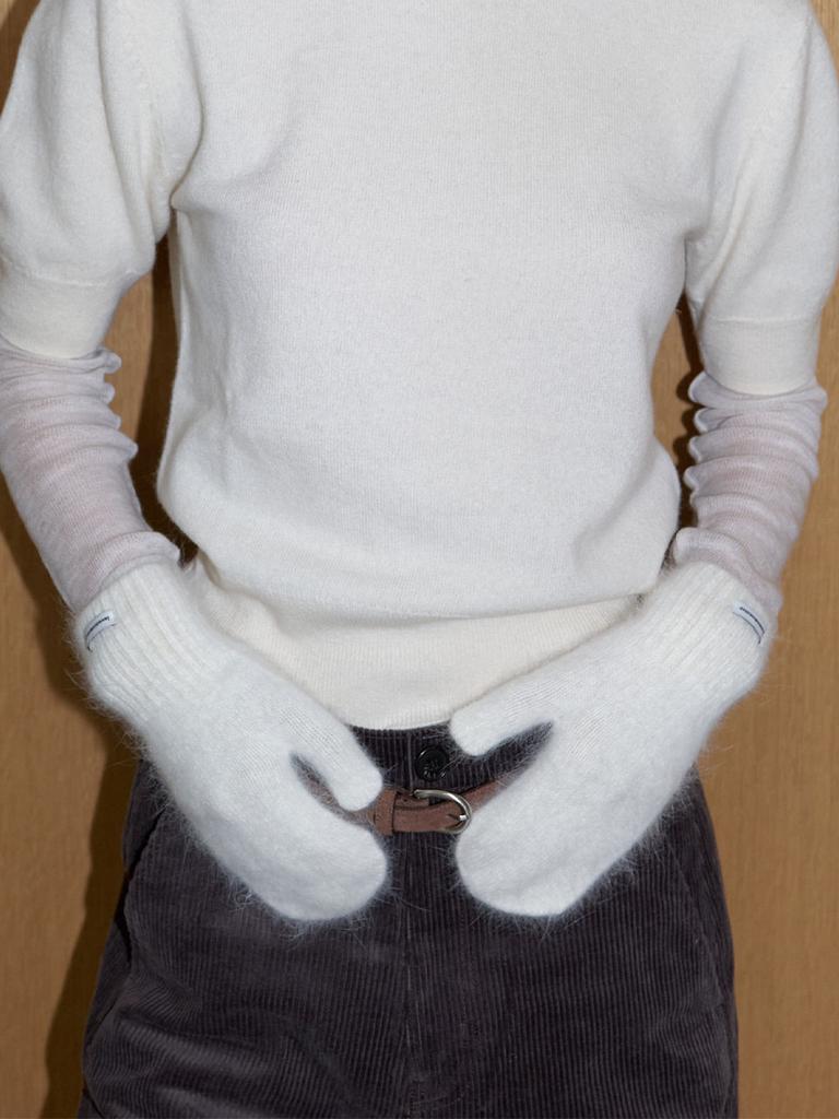 LOVE ME MONSTER Snowy Angora Mitten_3Col (L254Mgv010)