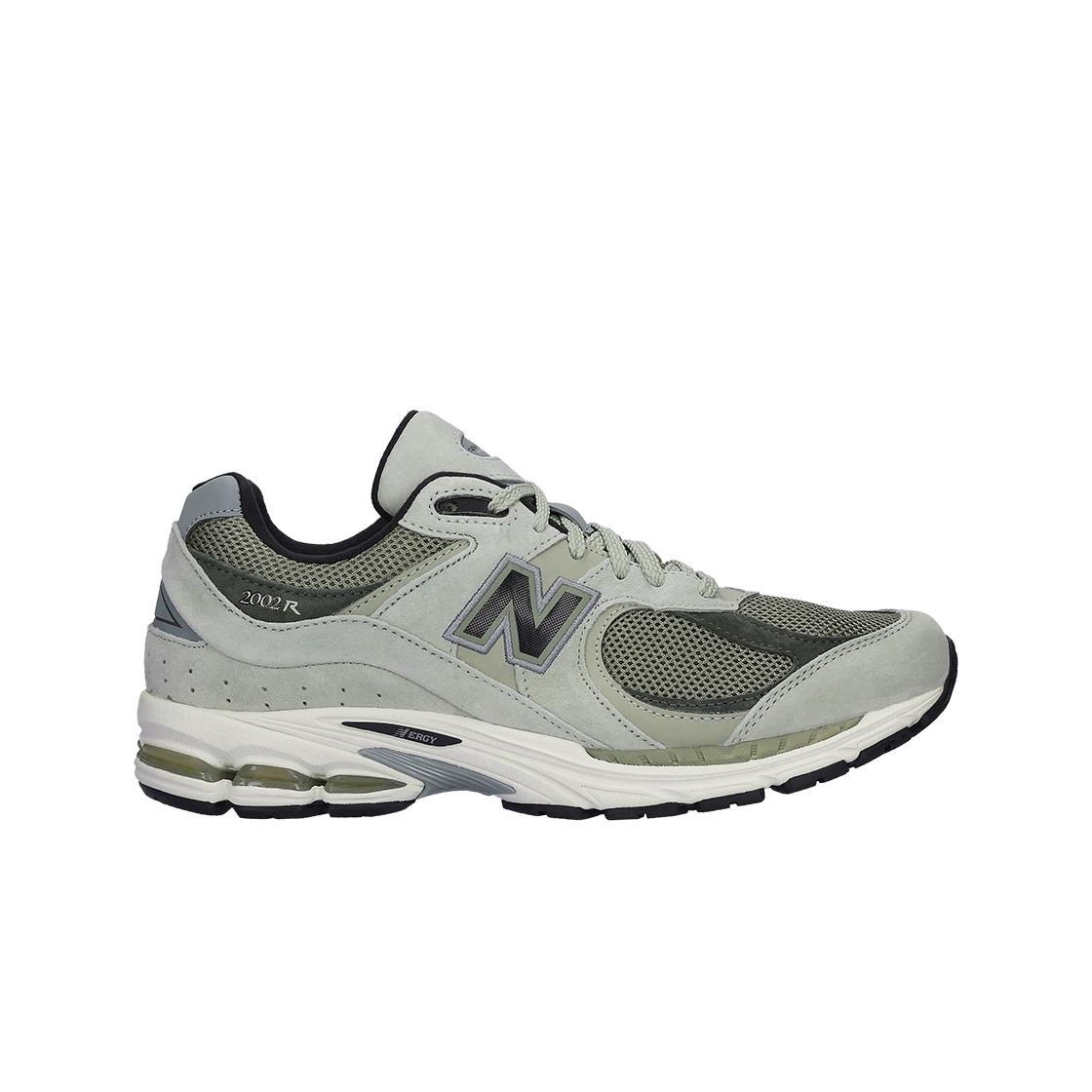 

New Balance 2002r Silver Pine Olive Leaf 235