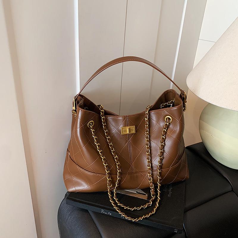 New High-end Fashion Solid Color Embroidery Thread Chain Tote Bag Portable Shoulder Trendy Women's Bag