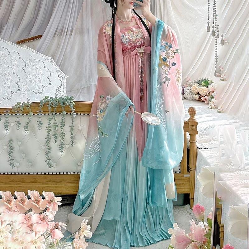 Womens Tang Dynasty Style Hanfu Set With Heavy Embroidery Wide Sleeves Chiffon Fabric Wear