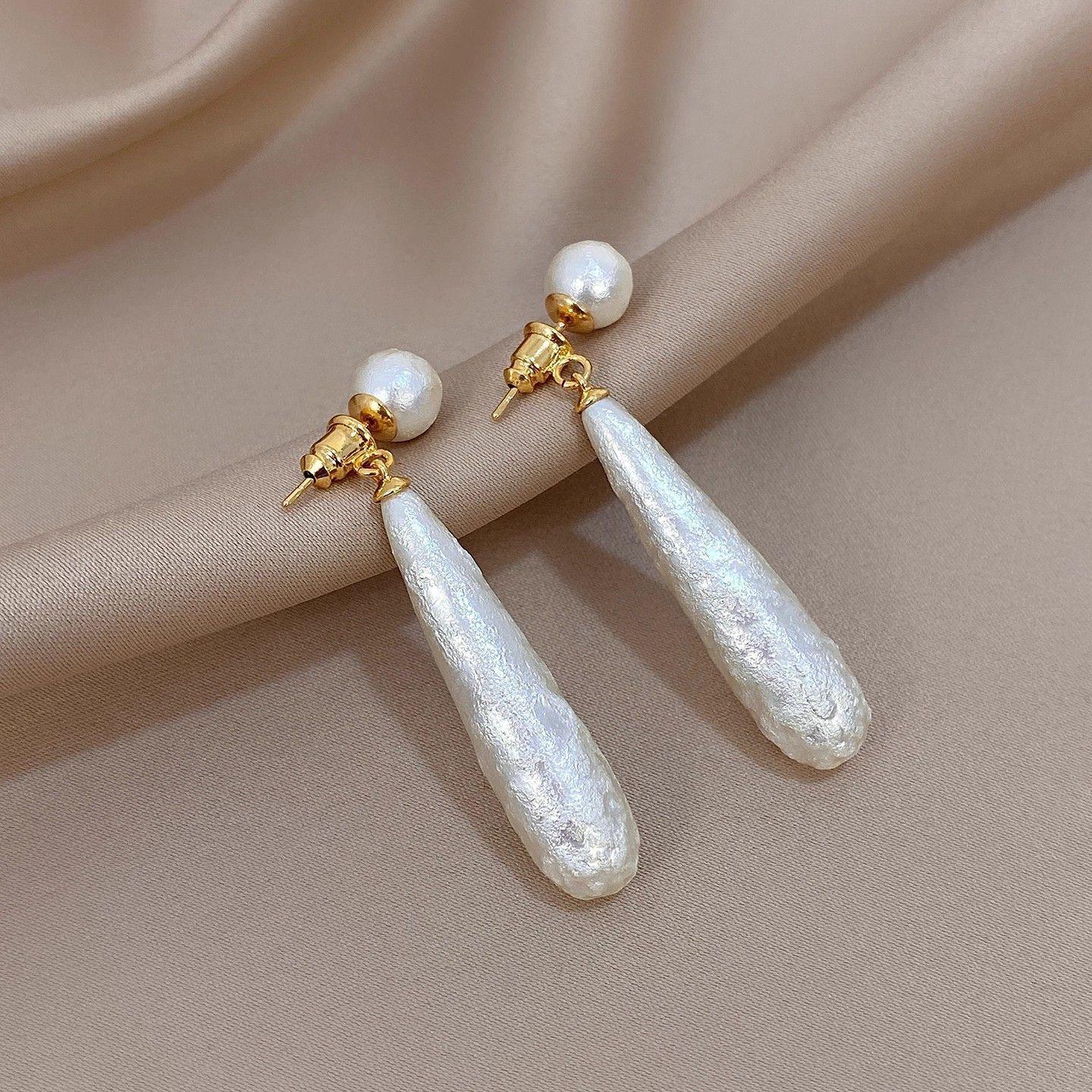 2026 New Two-Wear Textured Pearl Water Drop Stud Earrings Women Popular High-end Light Luxury Temperament Jewelry Gift