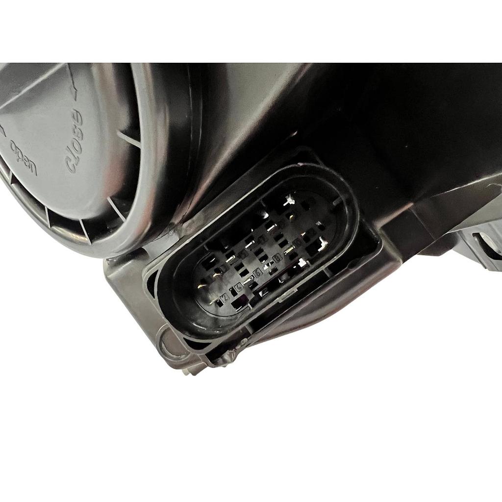 Mercedes A-Class 176 HID Headlight Assembly (2014) Compatible