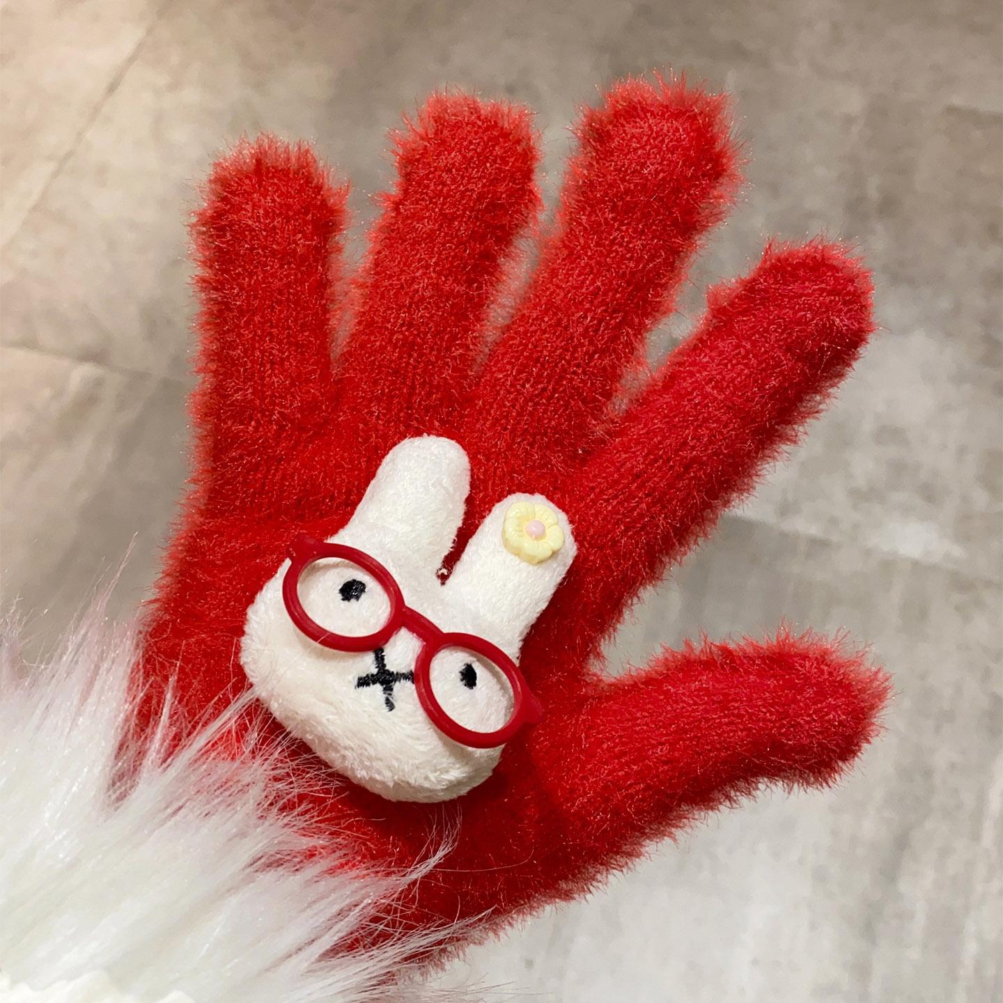 

Cute cartoon glasses rabbit girl Ji Ke leak finger riding cold-proof plush червоний