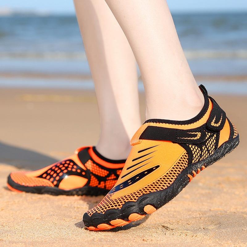 New summer and autumn hiking shoes, wading shoes, outdoor hiking shoes, fitness sports, swimming beach shoes
