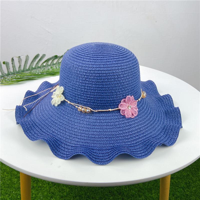 Straw hat wavy beach hat women's sun protection seaside big eaves hat sun hat spring and summer versatile sun hat wreath hat