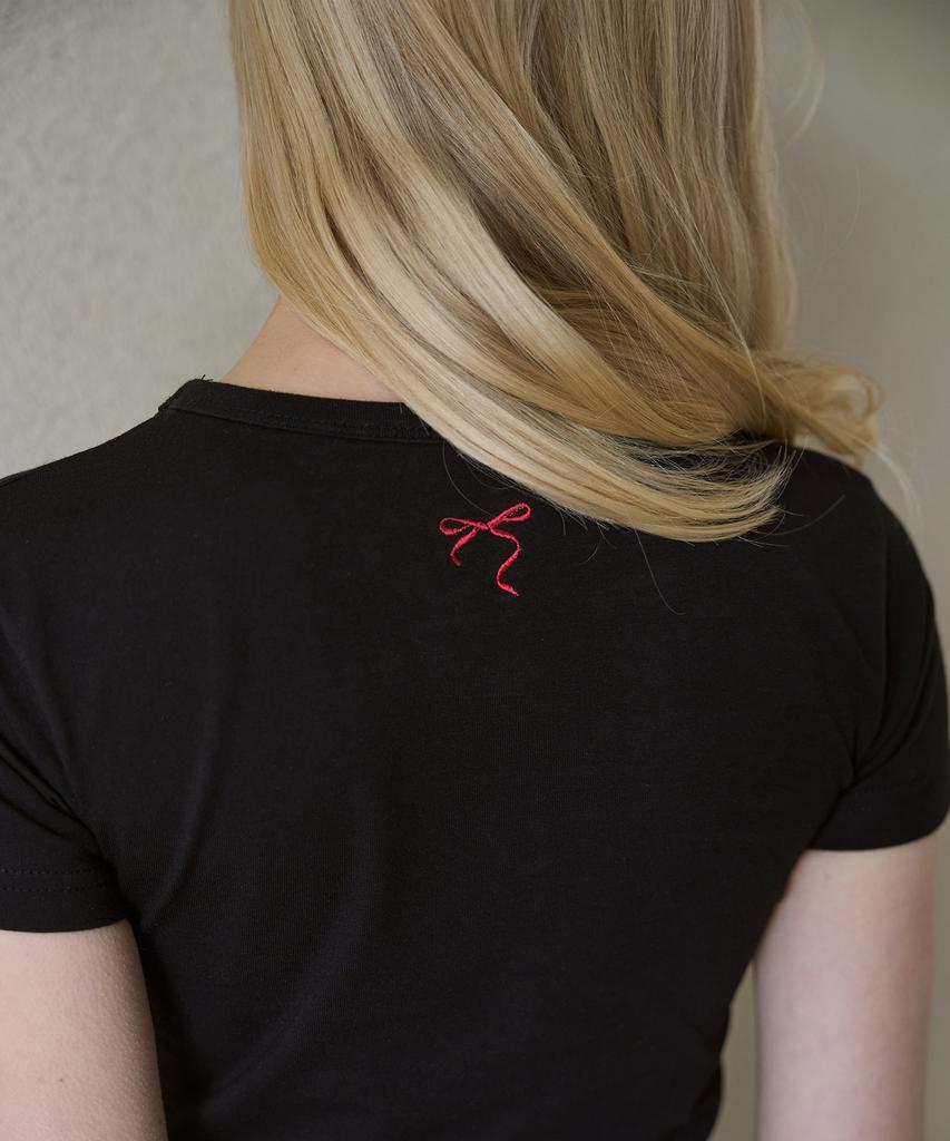 5OML Slim Crop Back Ribbon T-Shirt (Black)