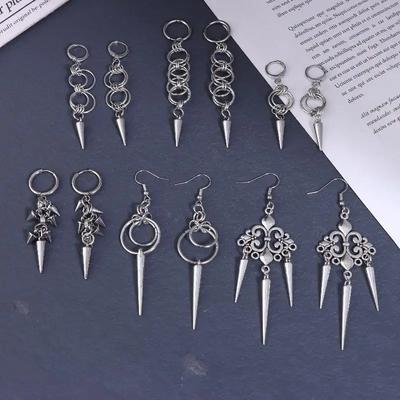Punk Metal Piercing Curved Spike Earrings For Women Goth Grunge Aesthetic Rivet Earrings Jewelry Gift