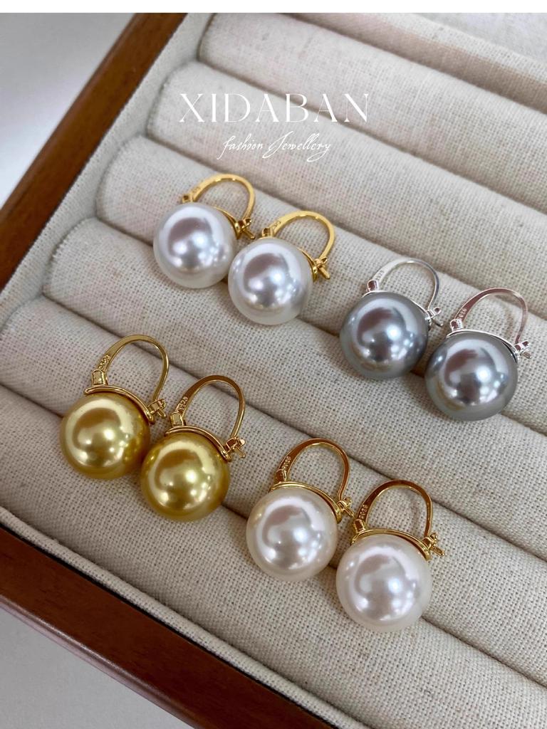 French High-End Australian South Sea Pearl Ear Cuffs: Luxury Women's Niche Design Socialite Earrings.