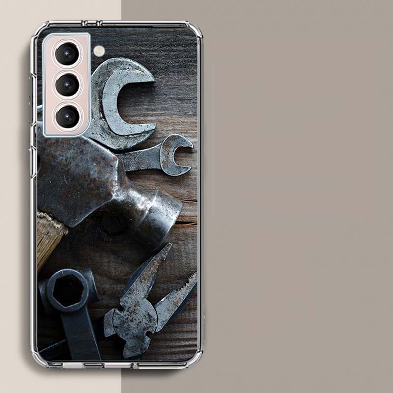 

Old Tools With Traces of Use Phone Case For Samsung Galaxy S25 Edge S24 S23 FE S21 S20 S10 Plus S22 S26 Ultra Cover Clear Cases Samsung S21 Ultra