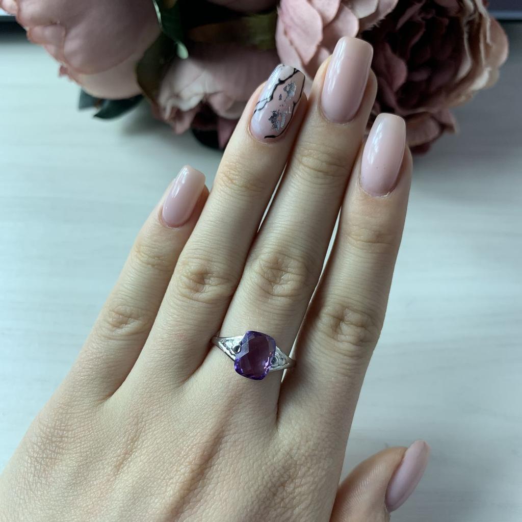 Silver Ring with Alexandrite 3.625ct (1961988) 2.89 Gr. 925 Samples
