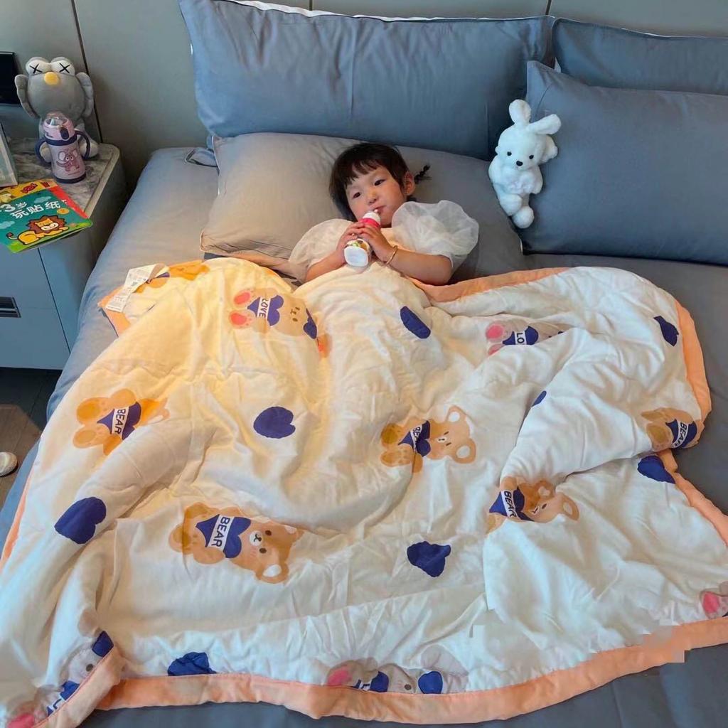 Summer Quilt Single Cartoon Child Cartoon Silk Feather Cotton Blanket Soft Lightweight Coverlet Comforter Happy Bear