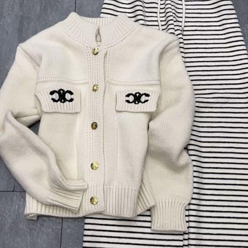 

Women s Autumn/Winter Loose Korean Style Stand-Up Collar Cardigan Sweater M