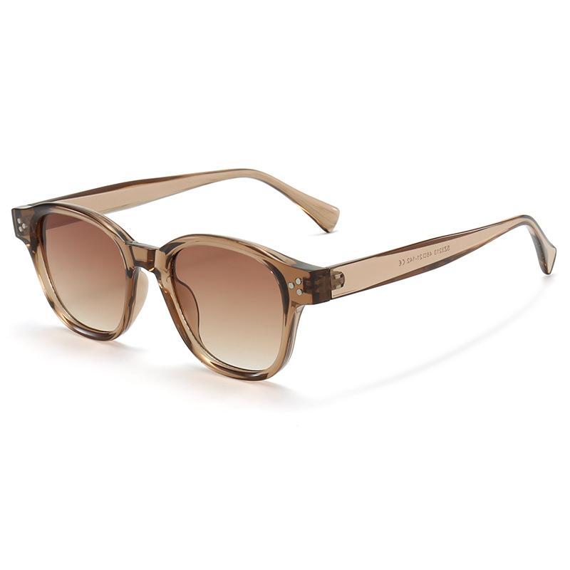 Ins Popular Women Square Sunglasses Clear Lens Trending Men Vintage Rivets Punk Female Shades Uv400 Fashion Male Sun Glasses