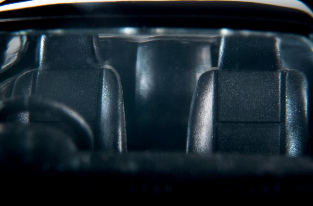 TOMYTEC Tomica Limited Vintage Neo LV-N333a Nissan Silvia Q's Aero 95 Year (Black) Finished Product