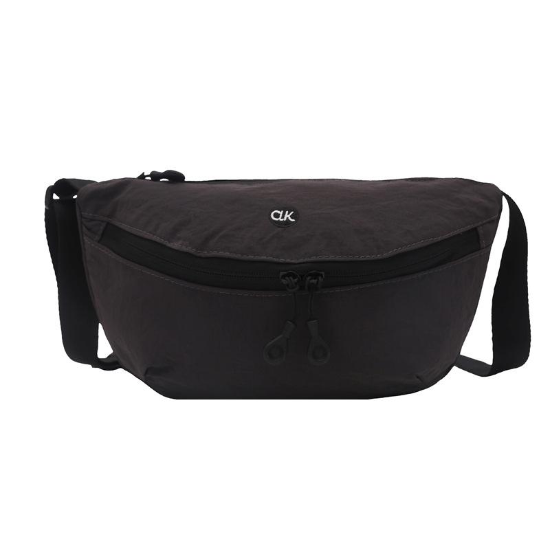

New Large-capacity Bag, Saddle Commuter Dumplings, Casual Couple Chest Bag, Lightweight Crossbody Bag чорний