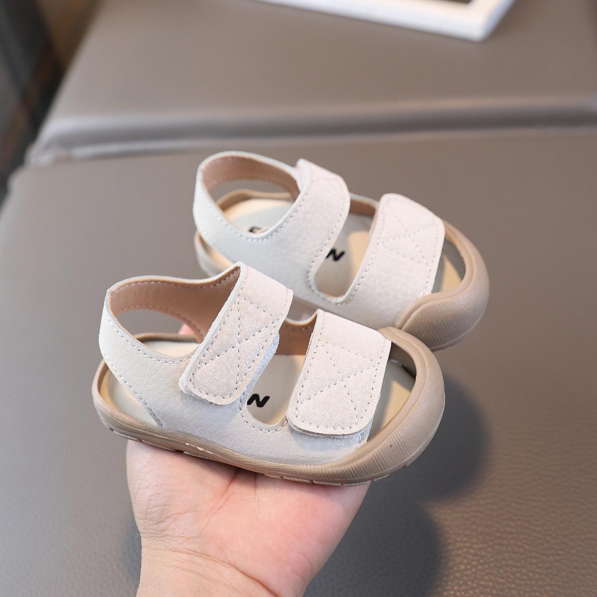 

Детские летние сандалии: Туфли с мягкой подошвой и закрытым носком для мальчиков и девочек с застежкой на липучке Size 24, Inner length 15.5cm грязно-белый