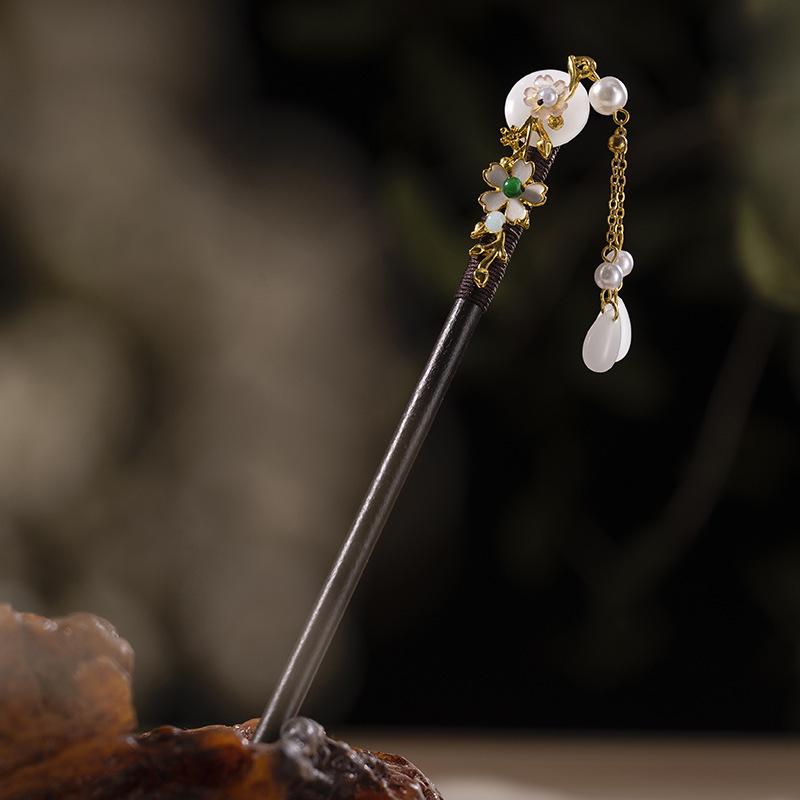 Ancient Style Ebony Imitation Wooden Tassel Hairpin - Hanfu Accessory for Women