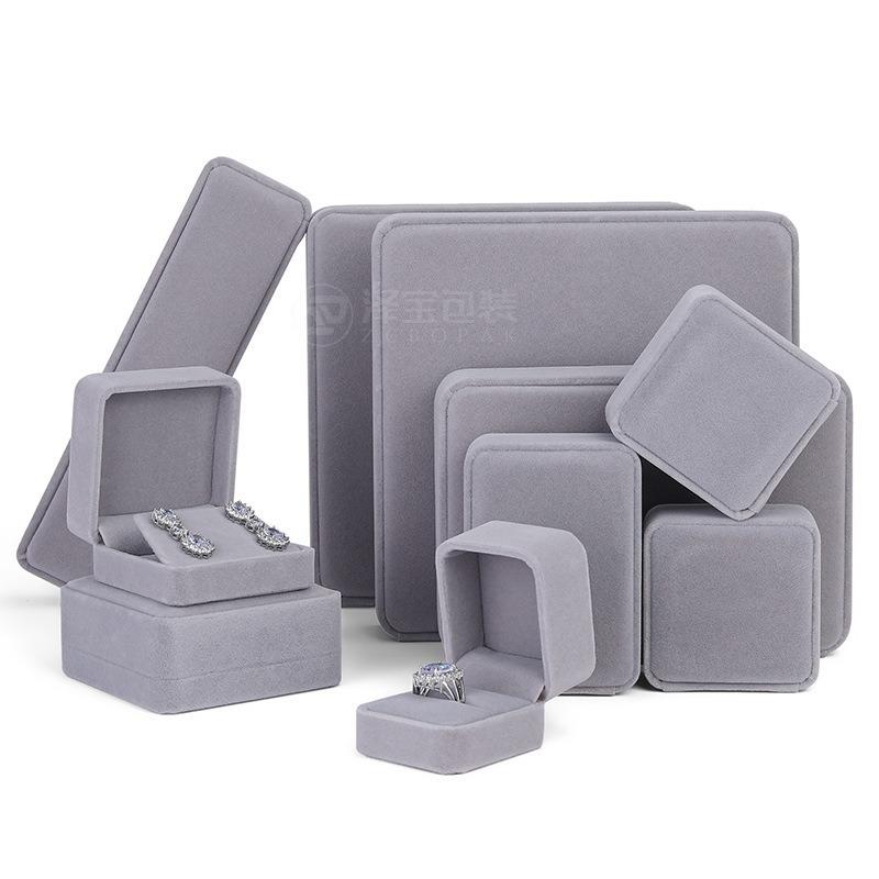 High-end rounded velvet jewelry box, jewelry ring box, pearl necklace and earrings box, bracelet jewelry packaging box all gray; ring box 5*6*5cm