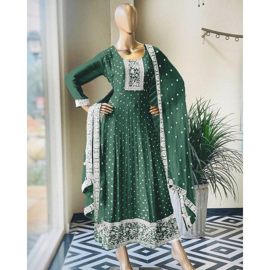 

Разработано платье высочайшего качества с тесно связанными дупаттами.