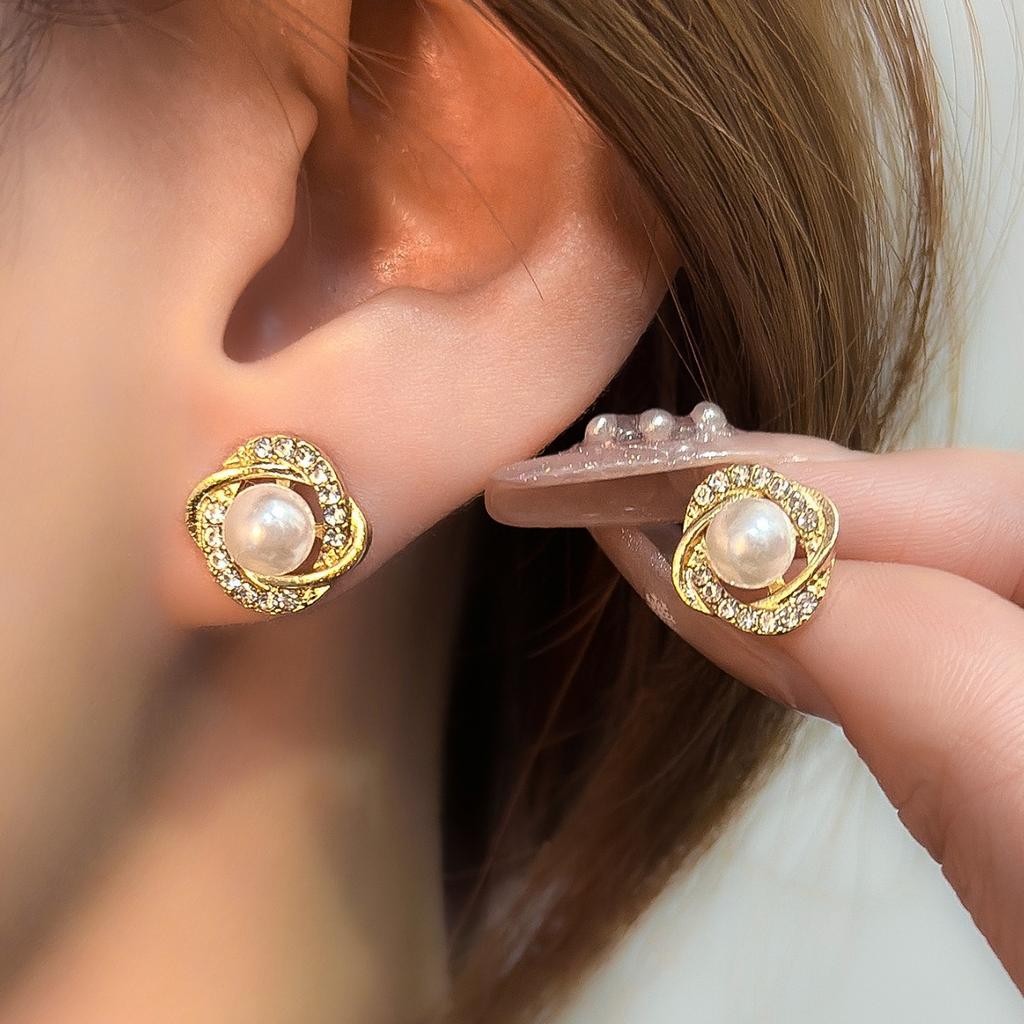 925 Silver Needle Temperament High-end Full Diamond Pearl Earrings Women's ins Wind Geometric Earrings Korean Light Luxury Earrings