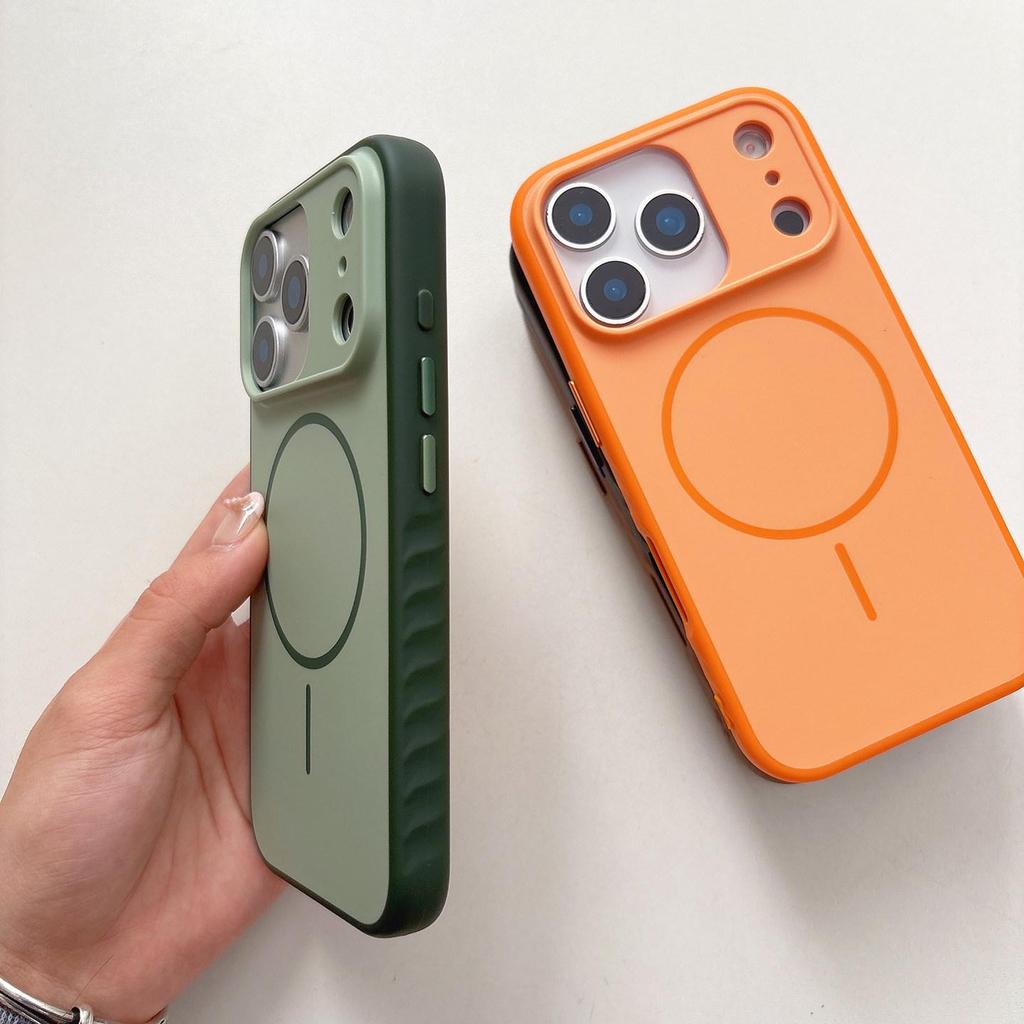 Dual-Color Frosted Magnetic Phone Case for Apple iPhone 16 Pro Max - Anti-Slip Frame, Compatible with 17 Air and 15 Pro