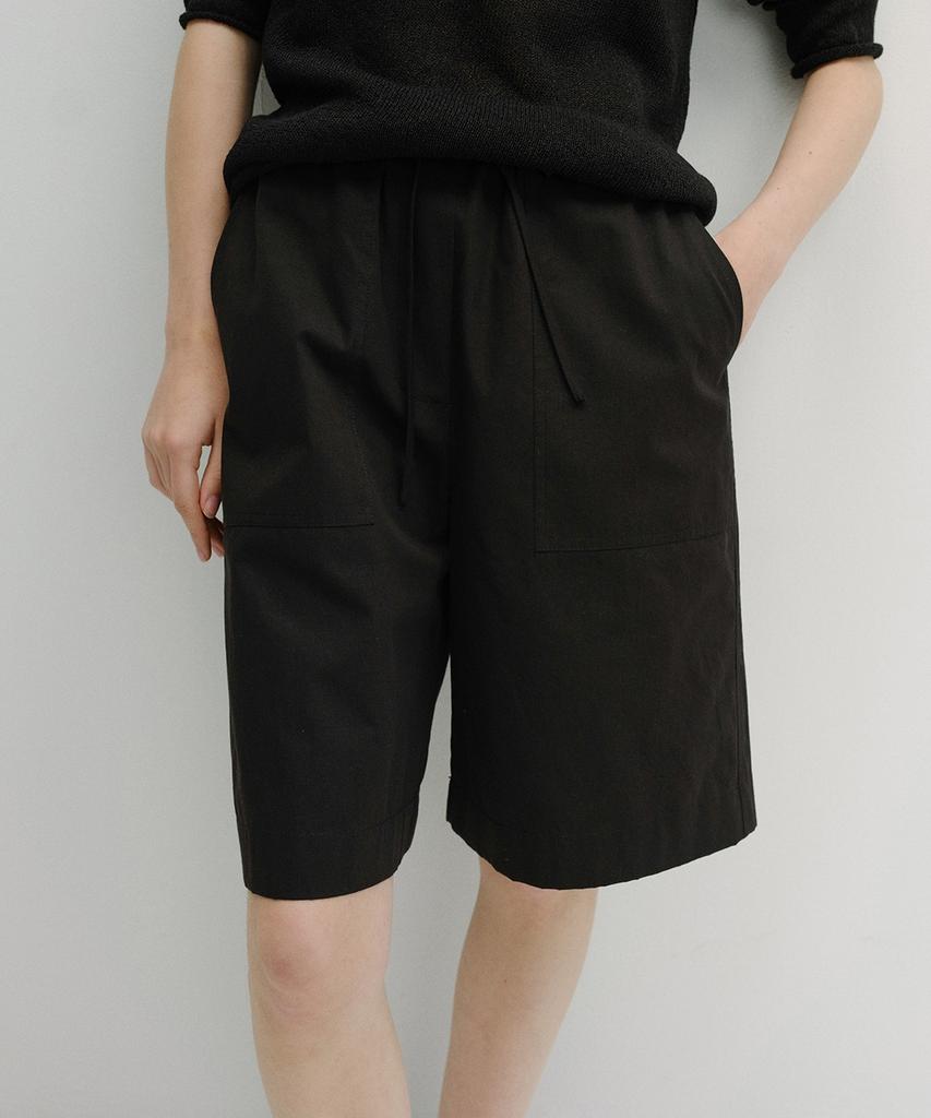 Beullaengkeu03 Linen Cotton Banding Bermuda Pants (Black)