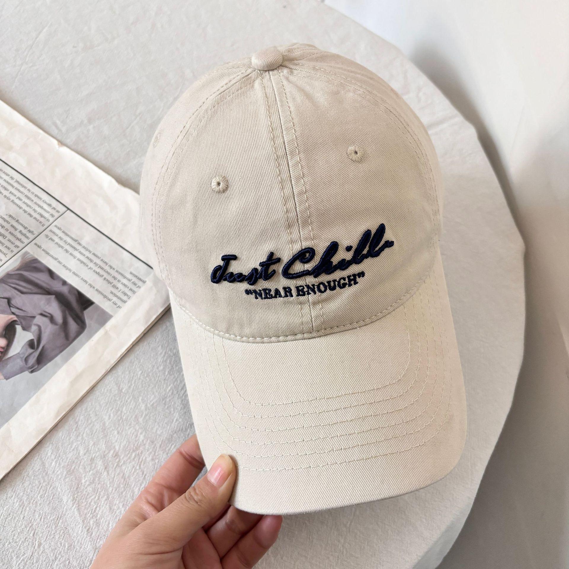 

Alphabet washed baseball cap couple sunshade cap women s curved brim tide hat street baseball cap shows small face M（56-58cm） бежевый