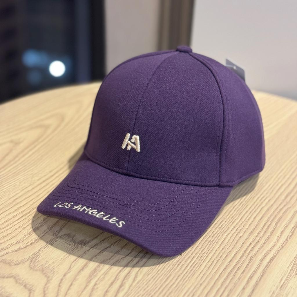 New Autumn and Winter Warm and Versatile Hard Top Woolen Baseball Hat for Women Casual Letter Embroidery Top Slim Peaked Cap