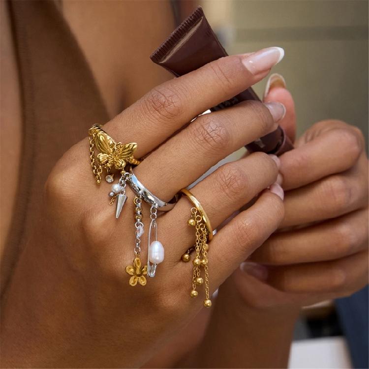 Tassels Rings Freshwater Pearls Flower Detail Stainless Steel Jewelry For Casual Or Formal Wear