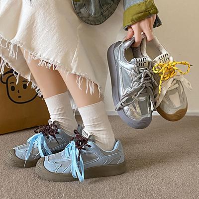 Version coréenne chaussures d'entraînement allemandes femmes 2024 automne nouveau mesh respirant décontracté ins pieds tendance petites chaussures blanches polyvalentes femmes