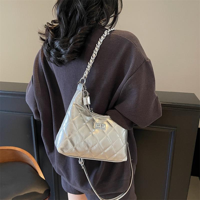 New Fashion Light Luxury Simple Solid Color Embroidery Thread Diamond Hippie Bag Shoulder Crossbody Trendy Women's Bag