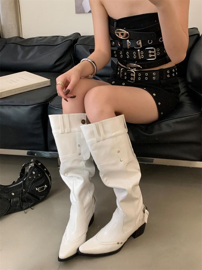 Big tube circumference boots women 2025 autumn and winter spice girls but knee boots pointed thick heel black pile boots women